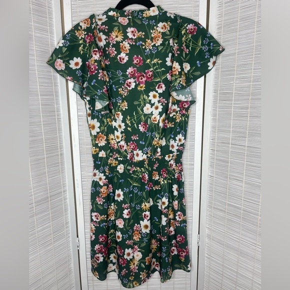 Parker Dress Green Floral Smocked Waist Flutter Sleeve NWT Size XS - Picture 4 of 8